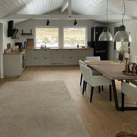 Feriehus Dune-close Summer House Idyll In *